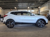 2019 Nissan Qashqai SL | Top Trim | All-Wheel Drive | Clean Title Key Features: Intelligent All-Whee... (image 3)