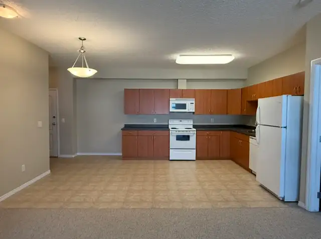 230 Wilson 2 Bed 2 Bath Condos Underground Parking in Long Term Rentals in Fort McMurray - Image 3