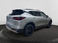 Welcome to Capital GMC! Check out this vehicle's pictures, features, options and specs, and let us k... (image 4)