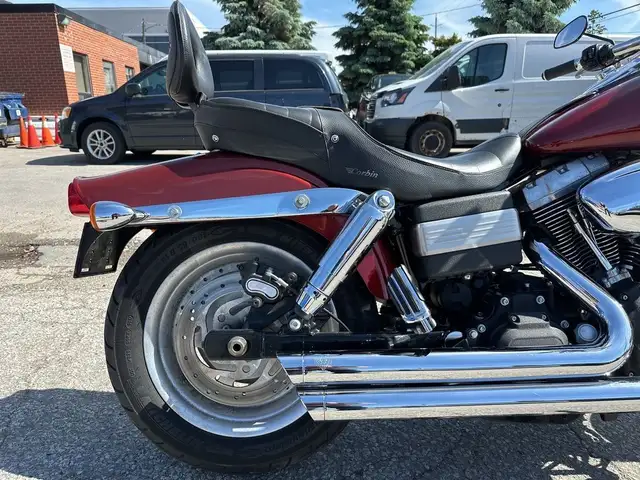 2009 Harley-Davidson Fat Bob ~ FAT BOB ~ 96CU ~ V&H EXHAUST ~ LO in Street, Cruisers & Choppers in City of Toronto - Image 12
