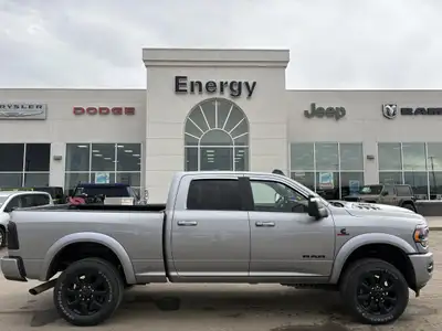 Built for serious work and long-haul comfort, this used 2024 RAM 3500 Limited delivers heavy-duty di...