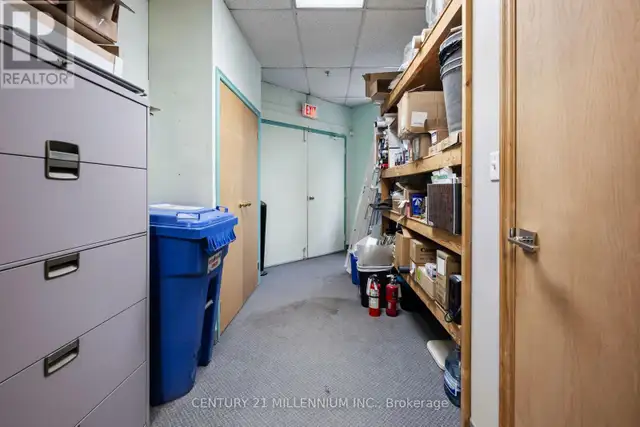 18 - 2355 DERRY ROAD E Mississauga (Northeast), Ontario in Commercial & Office Space for Sale in Mississauga / Peel Region - Image 29