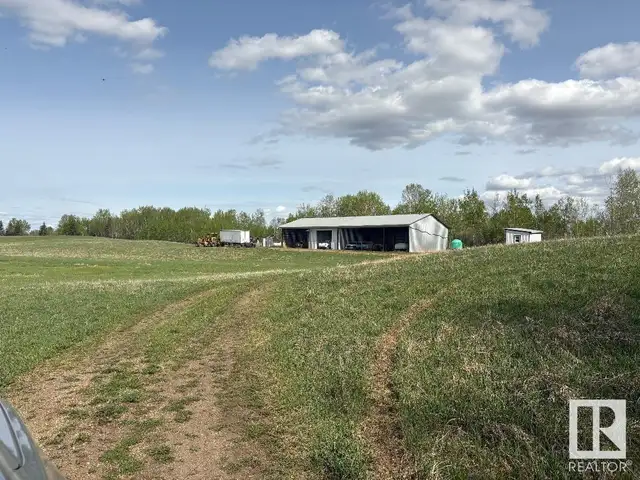 SE-14-51-3-5 Rural Leduc County, Alberta in Land for Sale in Edmonton - Image 24