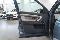 Land Rover Discovery Sport 247hp R-Dynamic SE 2023: - Extérieur métallisé bleu BYRON avec intérieur... (image 8)