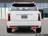 This Hyundai Palisade Hybrid has a trusty Turbo Gas/Electric I-4 2.5 L/152 engine powering this Auto... (image 4)
