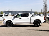 Welcome To Sherwood Park Chevrolet. The #1 Volume Chevrolet Dealer in Canada. Cloth / Front Bench Se... (image 9)