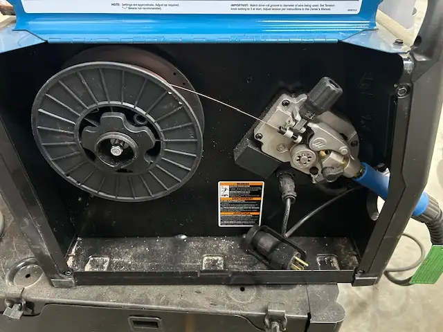 TIG / MIG welder for sale in Power Tools in Parksville / Qualicum Beach - Image 4