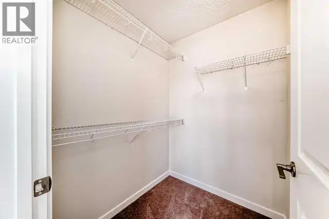 80 Magnolia Way SE Calgary, Alberta in Houses for Sale in Calgary - Image 25