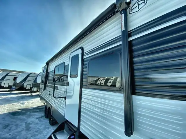 2025 EAST TO WEST Della Terra 250QB in Travel Trailers & Campers in Bedford - Image 13