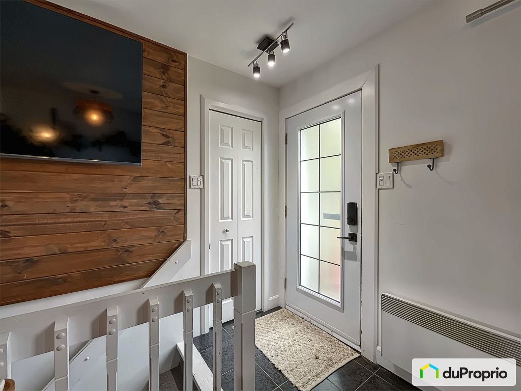 $437,000 - Bungalow for sale in Drummondville (Drummondville) — photo 2