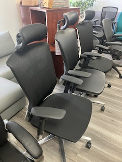 AERON chairs, pre owned plus many other high end office chairs in Chairs & Recliners in Mississauga / Peel Region - Image 11