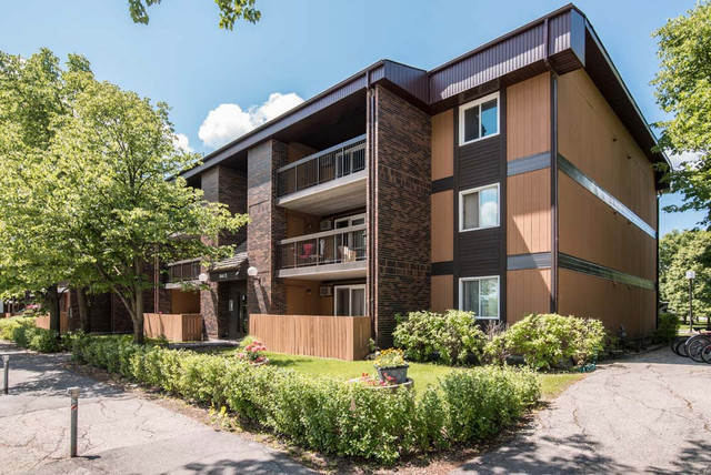 Chancellor Estates - 2 Bedroom Apartment for Rent in Long Term Rentals in Winnipeg