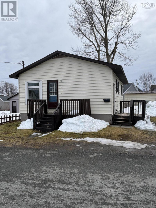 9 Caseys Lane Glace Bay, Nova Scotia Houses for Sale Cape Breton