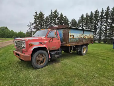 This item(s) are selling by Online Timed Auction Estate of Dennis and Murray Pipke Bidding Opens: 9...