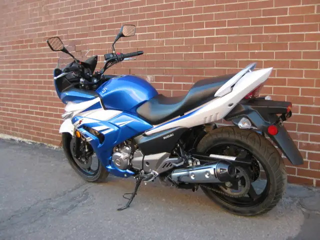 2015 SUZUKI GW250F in Street, Cruisers & Choppers in City of Toronto - Image 11