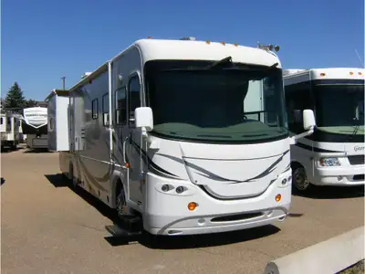 LOW KMS, Turbo Charged Cummins engine ISB 5.9L, 300 hp w/Banks System! Call Dealership for more deta...