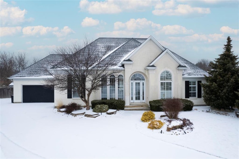 1709 DORIS CRT., SARNIA Houses for Sale Sarnia Kijiji