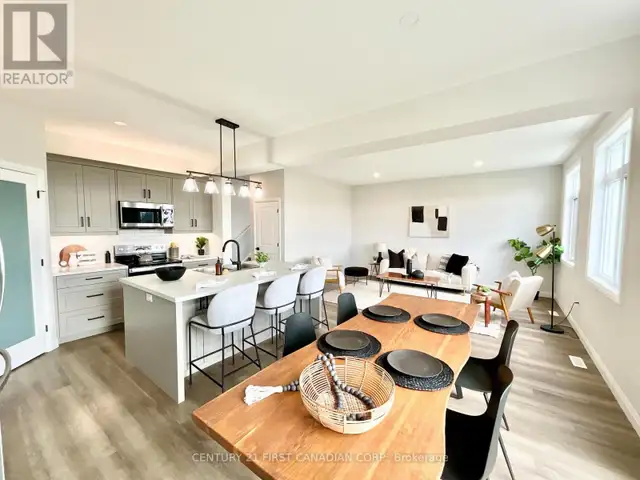 6 SHELDABREN STREET North Middlesex (Ailsa Craig), Ontario in Houses for Sale in Grand Bend - Image 8
