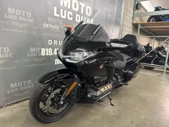 2023 Honda GL1800 Goldwing Tour DCT in Sport Touring in Drummondville - Image 9