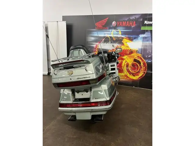 1999 Honda goldwing gl1500 in Street, Cruisers & Choppers in City of Montréal - Image 5