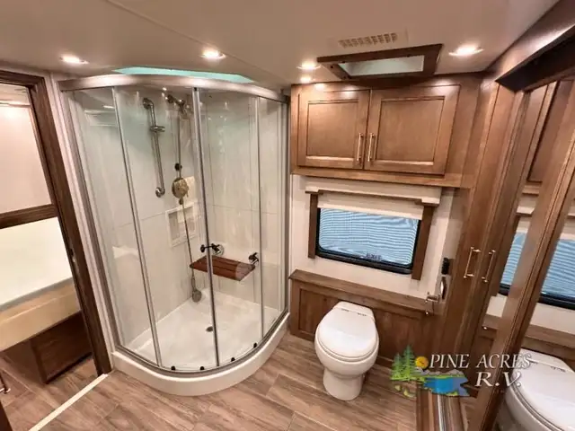 2022 Entegra Coach Aspire 44W 450 h.p. Diesel 11 K Miles in RVs & Motorhomes in Moncton - Image 52