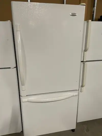 Réfrigérateur blanc 30'' congélateur en bas Whirlpool, View more