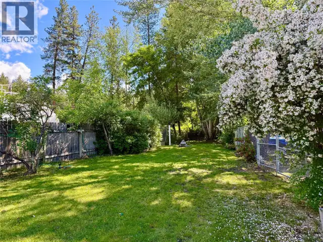 189 Alpine Road Christina Lake, British Columbia in Houses for Sale in Penticton - Image 37