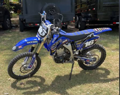 2008 YAMAHA YZ250F-BLUE! in Dirt Bikes & Motocross in Edmonton - Image 2