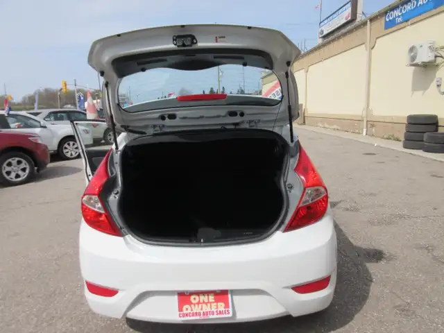 2014 Hyundai Accent GL458770352094597120