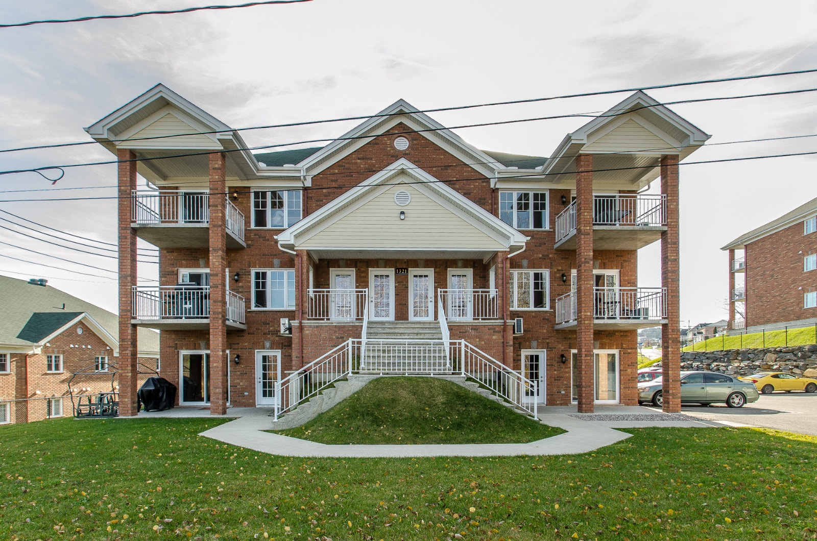 1331 Rue Brûlotte — photo 2