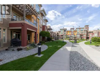 FULLY FURNISHED 2-BEDROOM CONDO WITH BOAT SLIP AND A PRIVATE BEACH!!! Welcome to resort-style living...