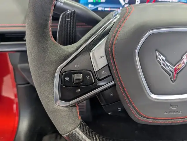 2025 Chevrolet Corvette E-Ray 3LZ- 6.2L V8 - 2.5 Sec 0-60 in Cars & Trucks in Barrie - Image 22