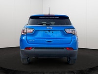 Cloth Low-Back Bucket Seats, Heated Front Seats, 8.4 Touchscreen Display, Apple Carplay, Google Andr... (image 5)