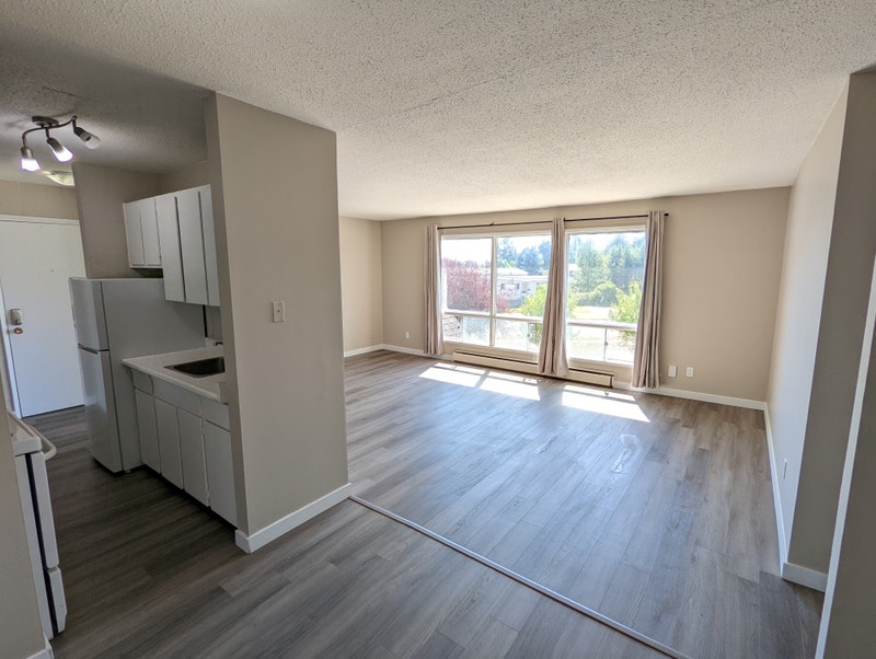 Spruceland Apartment For Rent Windbrook Prince Apartmen Long Term Rentals Prince