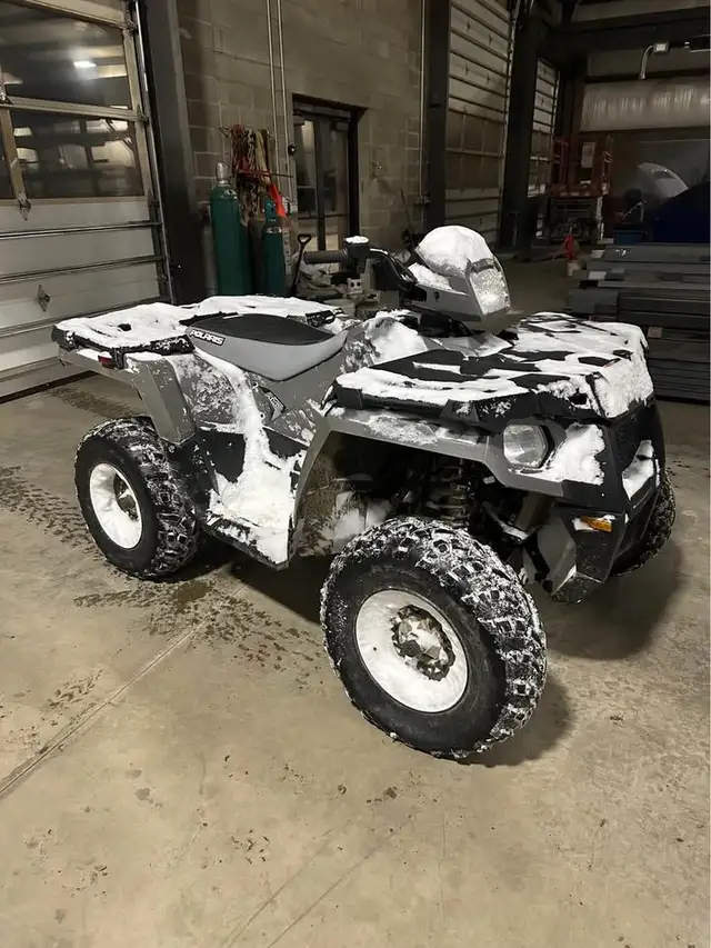 2020 POLARIS SPORTSMAN 570 4X4-BLACK! in ATVs in Sudbury - Image 2