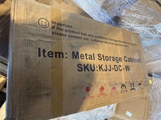 BNIB PRICE IS FIRM - Metal wall cabinet, upper cabinet for wardr in Other in Oakville / Halton Region - Image 8