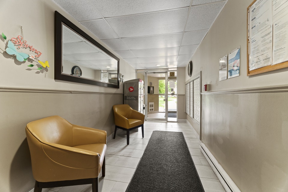 Rivershore Tower Apartments - 1 Bedroom, 1 Bath Apartment for Re 2
