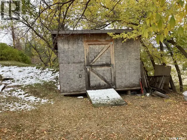 704 Grove AVENUE Saskatchewan Beach, Saskatchewan in Houses for Sale in Moose Jaw - Image 22