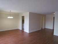 SPACIOUS 3 BEDROOM + 1.5 BATHROOM APARTMENT FOR RENT IN BRADFORD! SELECT APARTMENTS FULLY RENOVATED... (image 4)