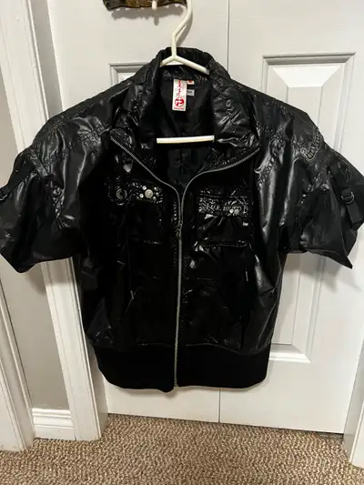 Cute Black Short Sleeve Jacket, Size Medium, View more