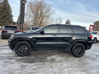 Double L Motors Ltd. Conquer Every Road with the 2021 Jeep Grand Cherokee Laredo Altitude! Experienc... (image 3)