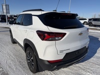 . Engine: Gas I3 1.3L/ (image 2)