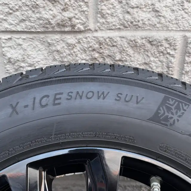 (95%) 4x 235/65R18 Michelin Winters w/ Lexus RX Rims + TPMS in Tires & Rims in City of Toronto - Image 7