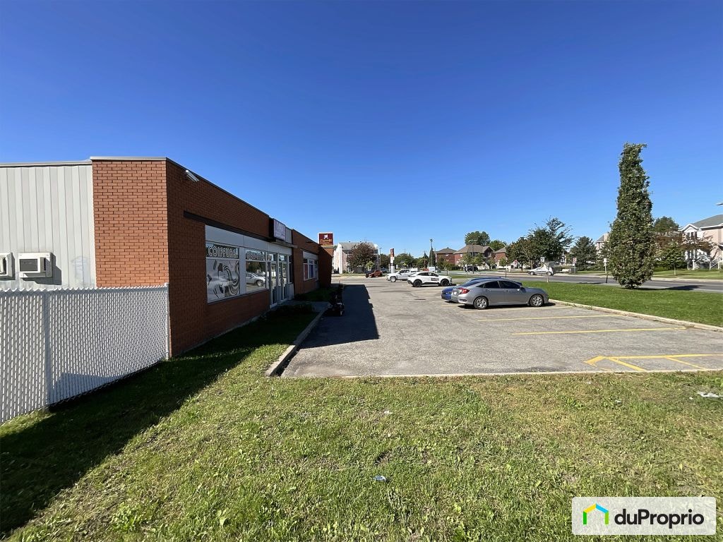 $5,750,000 - Commercial Lot for sale in Ste-Catherine — photo 3