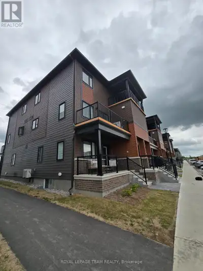 502 PARNIAN PRIVATE Ottawa, Ontario
