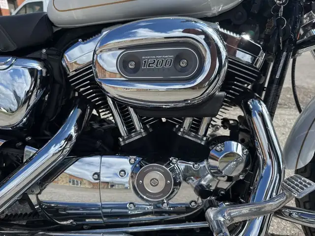 2008 Harley-Davidson Sportster ~ SADDLEMAN SEAT ~ XL1200 ~ CLEAN in Street, Cruisers & Choppers in City of Toronto - Image 25