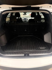 **CARS TRUCKS SUV 4X4 VAN AWD EDMONTON FINANCING AVAILABLE EASY FINANCING ** 2024 CHEVROLET EQUINOX... (image 8)