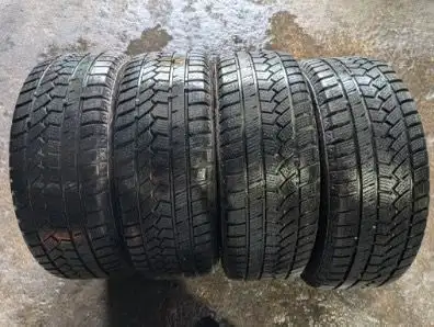 205 55 16 - WINTER TIRES - GREAT SHAPE - SET OF 4 in Tires & Rims in Kitchener / Waterloo - Image 3