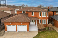 11 CLEARVIEW DR Hamilton, Ontario