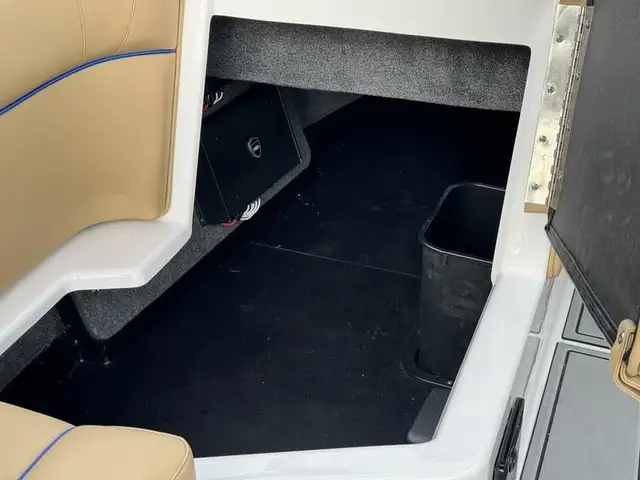 2024 Moomba Makai in Powerboats & Motorboats in Edmonton - Image 17